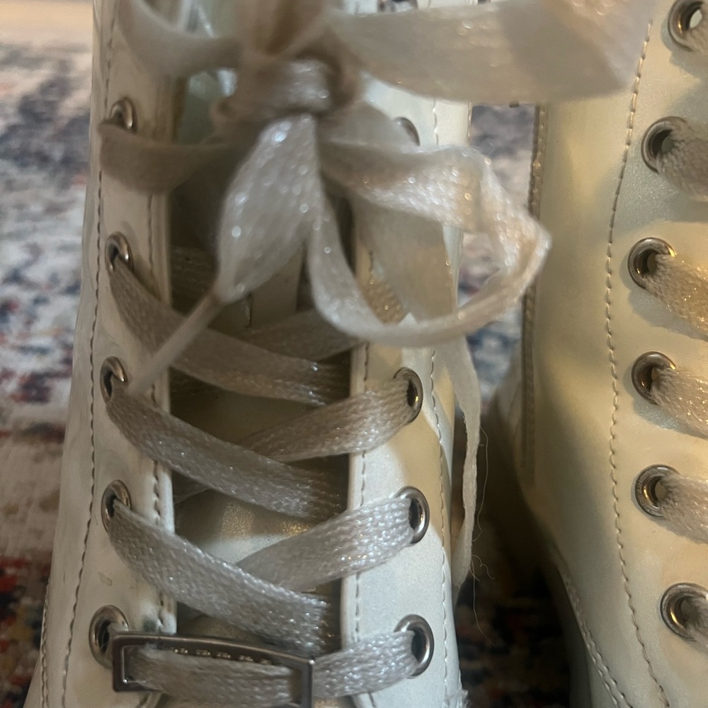 Girl light beige skinny Lace-Up Boots - Picture 3 of 10
